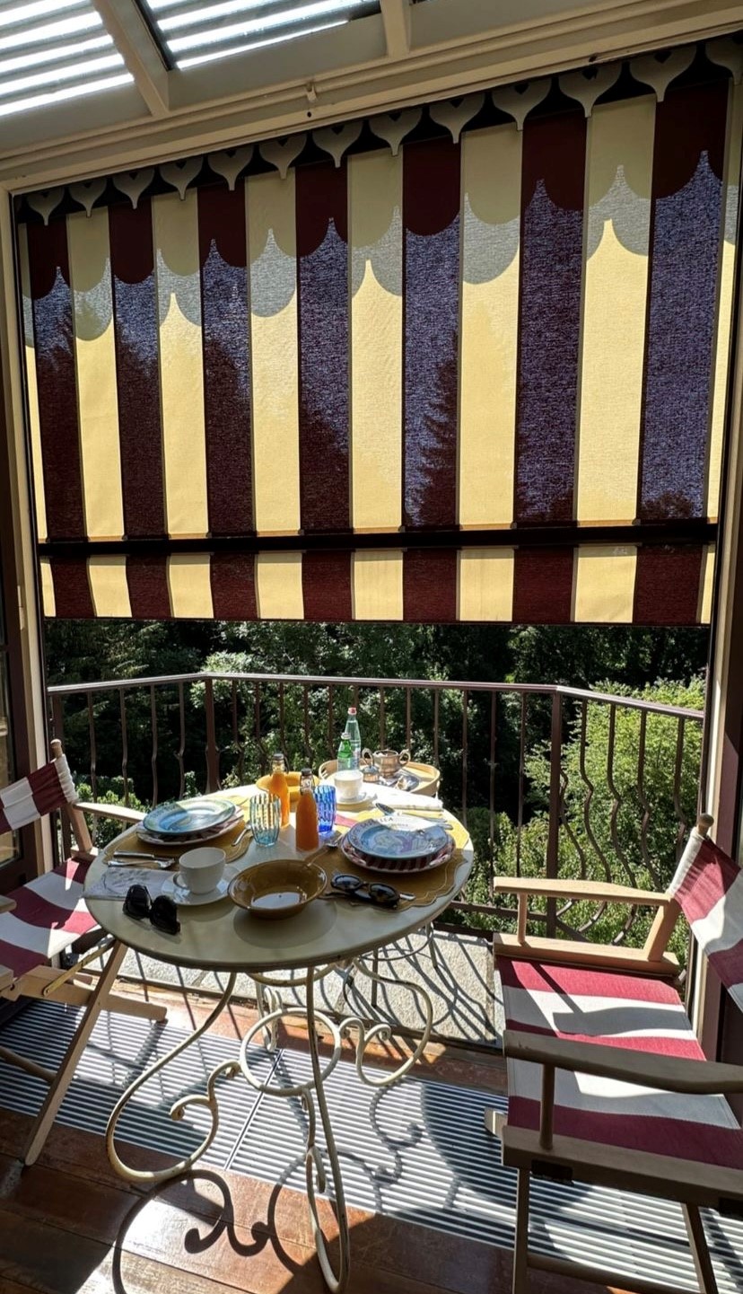 Ontbijt op het terras
